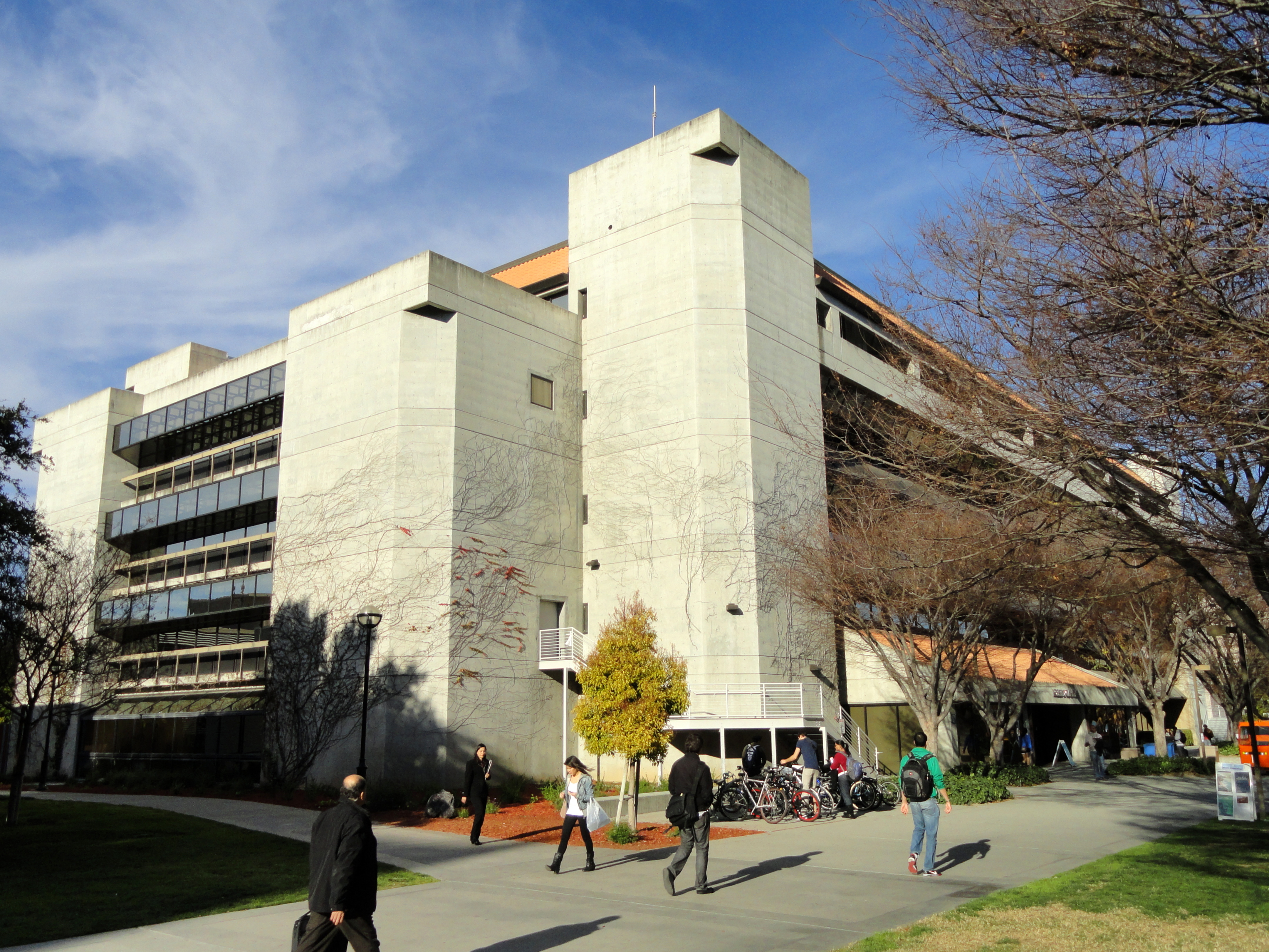 Photo of Clark Hall at 九州体育.